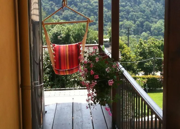 Il Castello Maggiore Con Terrazza Cossogno