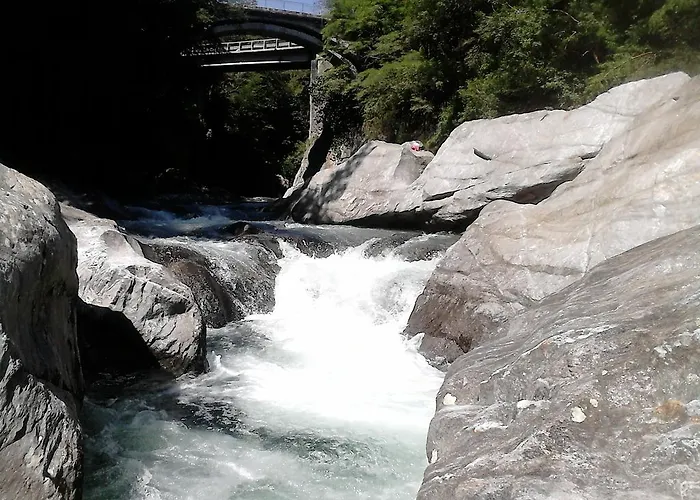 Il Castello Maggiore Con Terrazza Cossogno
