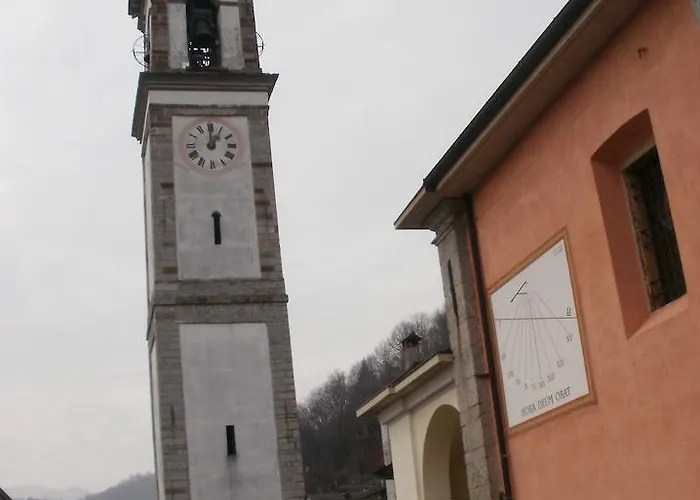 Il Castello Maggiore Con Terrazza Cossogno